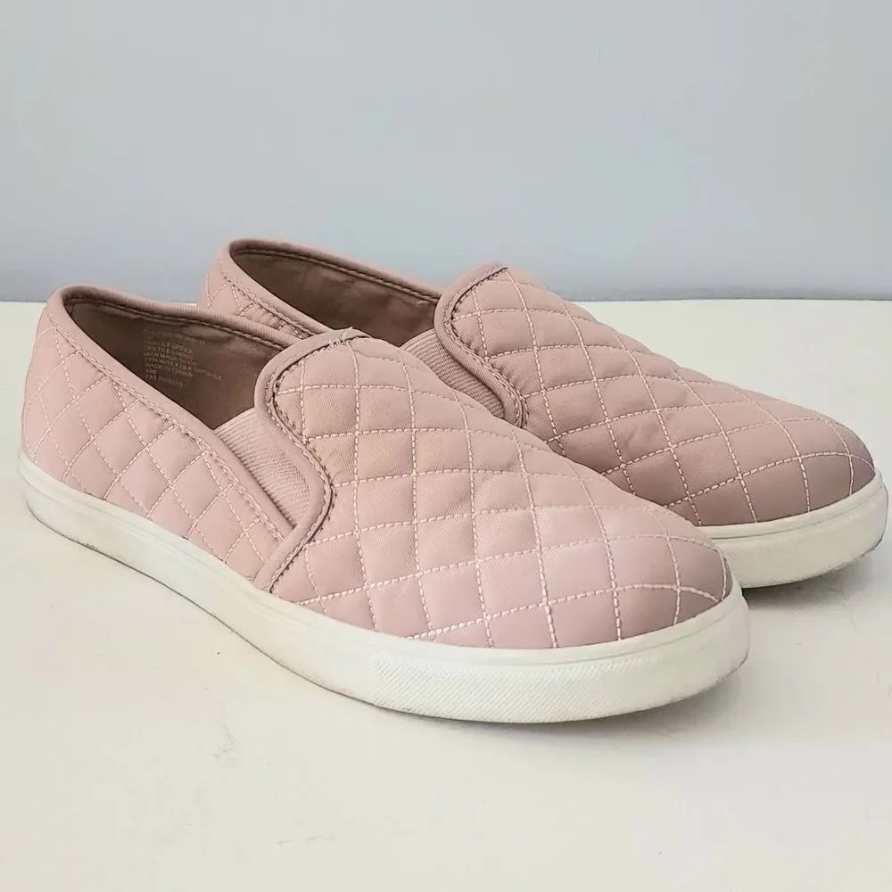 Madden Girl quilted slip on shoes blush pink women's size 9